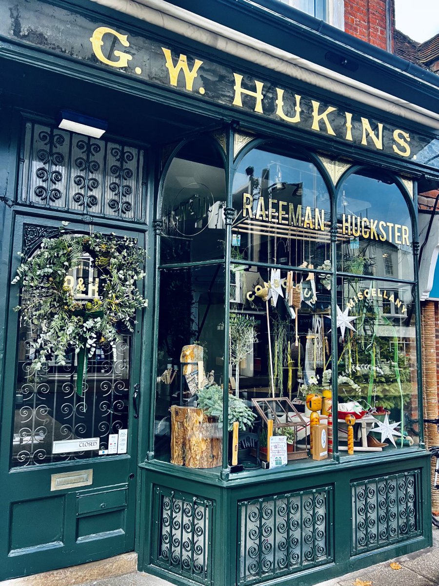 Pinkpiggy8's tweet photo. Original Hukins glass sign revealed after it has been hidden under layers and layers of paint for nearly 90 years #beautiful #shopfront  Tenterden High Street 
@MyTenterden
 lovely store #shopethicallymade #SustainableFashion #raffmanandhuckster #tenterden #kent #restoration ✨🎄 https://t.co/aP5iQc8UMa