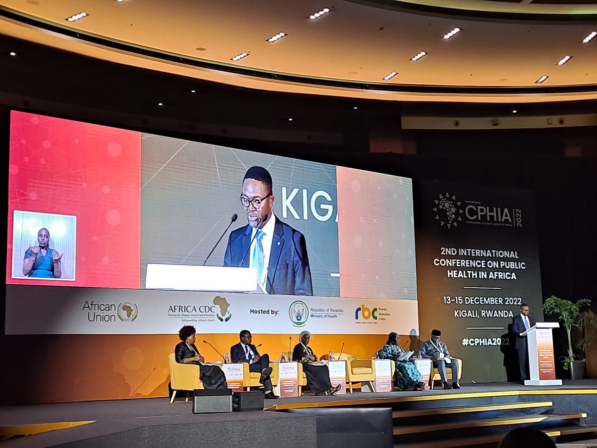 'Inorder to build strong health systems we need to invest in primary health care where the quality is measured by how much we reach the #zerodosechildren and communities.' Dr. Landry Tsague.
@AfricaCDC @_AfricanUnion
#CPHIA2022 #NewPublicHealthOrder #ypc2022  #PublicHealth