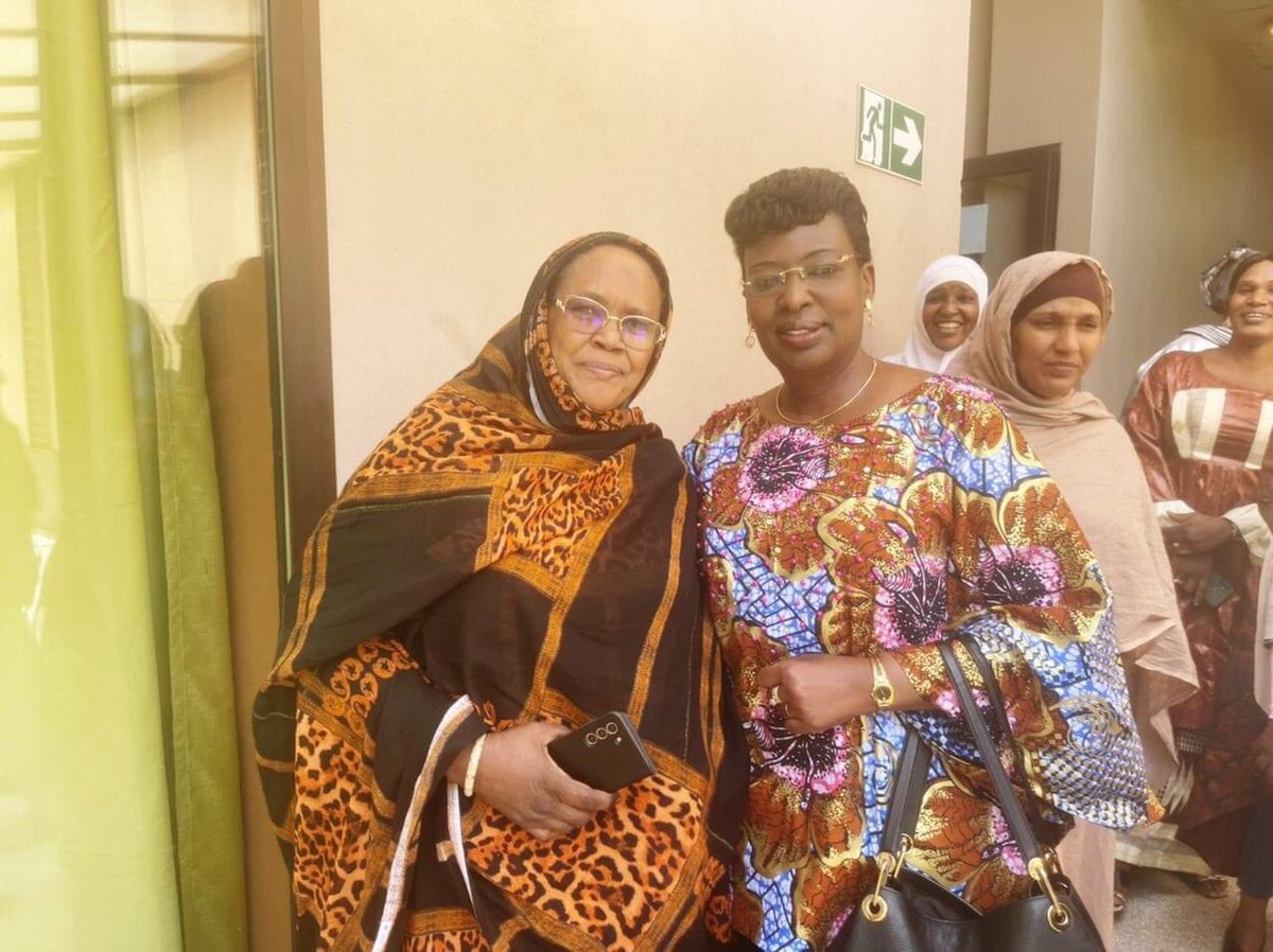 OngEffad's tweet photo. J'ai eu le grand plaisir de rencontrer Mme la Représentante Résidente de #ONUFEMMES au Mali.
Un grand partenaire de #EFFAD notre structure, très ouverte et très réceptive, très engagée aux côtés des #femmes.
La présidente Aïcha Belco Maiga https://t.co/KGzcxbwGDt
