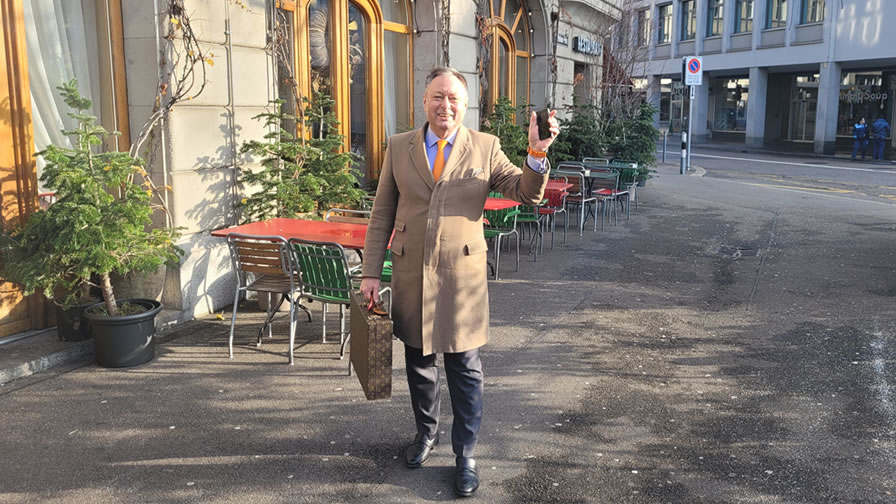 Videos sind eine Marketing-Revolution: dank Smartphone einfach und günstig 

Ich durfte eben ein Interview dem reichweitenstarken Finanzportal finanzen.ch zu Fundplat TV geben. Ein Geschäftsbereich, den wir in 2023 stark ausbauen werden… finanzen.ch/nachrichten/fo…