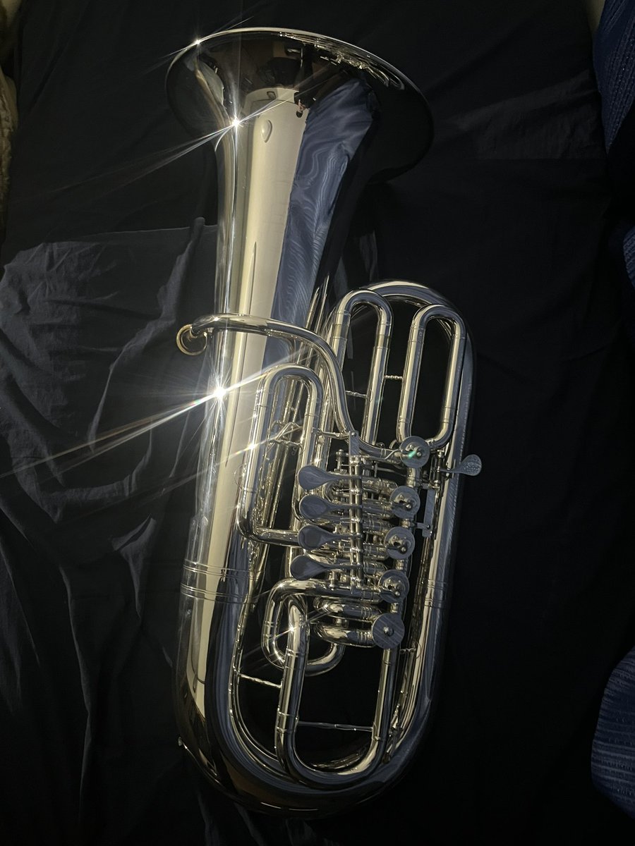 けたチューバ on Twitter "ついにマイチューバデビューなんだが！マイネルウェストントラディションのシルバー流行りのやつなんだかん