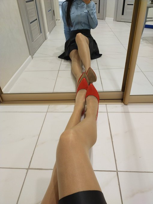 😋 tap link bio #pantyhosefetish  #pantyhose #nylon #onlyfansspotlight #onlyfansgirl #onlyfansbabe #onlyfansmodel<a href="/tag/pantyhosefetish"class="tags">#pantyhosefetish</a><a href="/tag/pantyhose"class="tags">#pantyhose</a><a href="/tag/nylon"class="tags">#nylon</a><a href="/tag/legs"class="tags"><span>#legs</span></a><a href="/tag/feet"class="tags"><span>#feet</span></a><a href="/tag/sexylegs"class="tags"><span>#sexylegs</span></a><a href="/tag/legslover"class="tags"><span>#legslover</span></a><a href="/tag/onlyfansmodel"class="tags"><span>#onlyfansmodel</span></a>