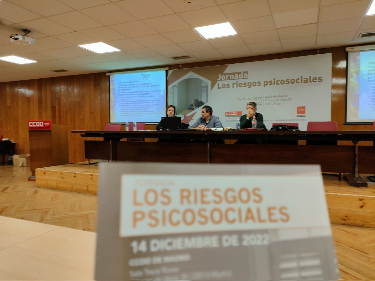 mondatta24's tweet photo. .@lucia_pot magnífica exposición sobre las ventajas de evaluación de psicosociales con #istas21 @SaludLab_CCOO @CCOOMadrid @CCOOSanidadMad https://t.co/0jzX8NK2pD