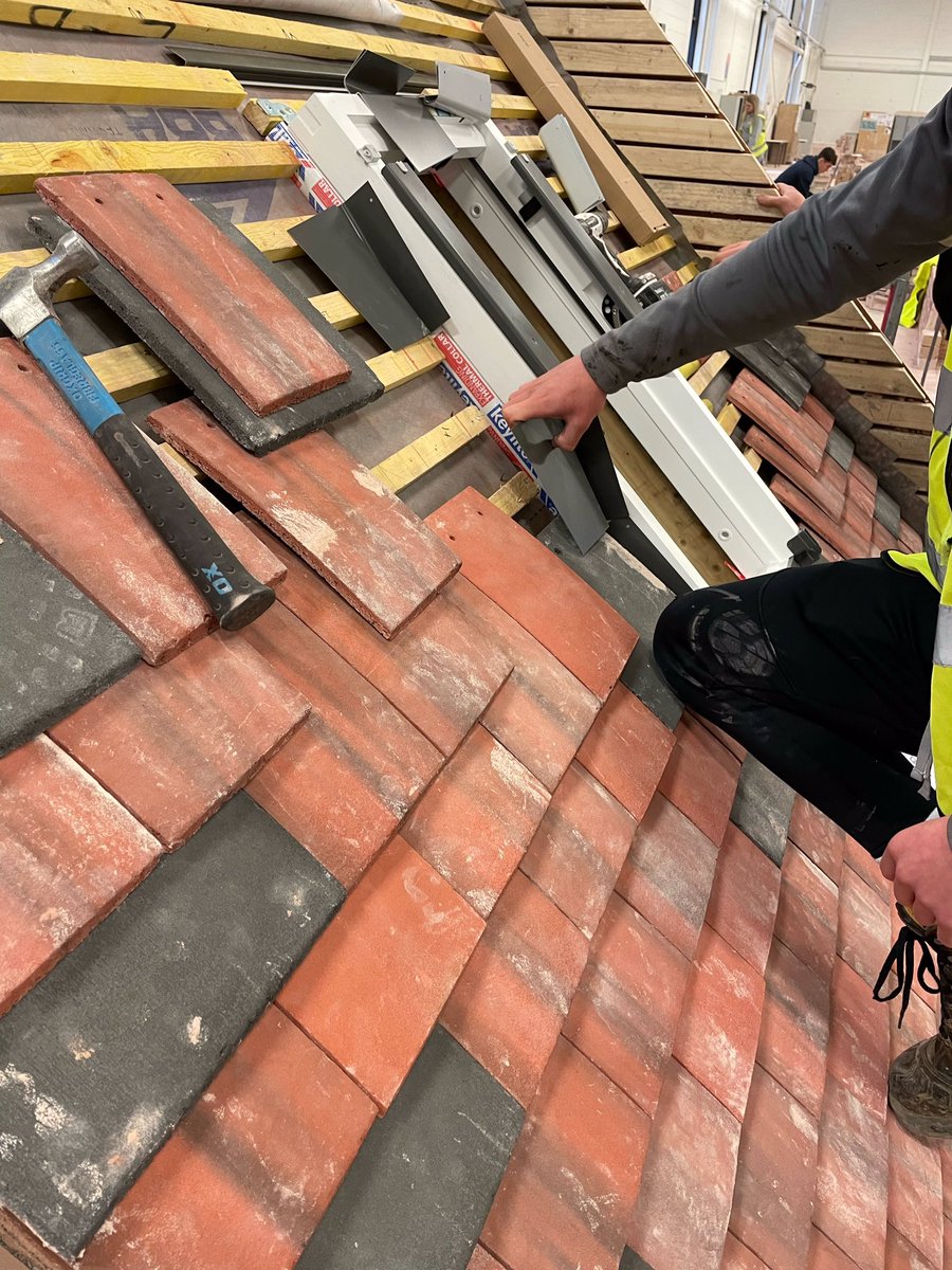 Roofing Department tweet media