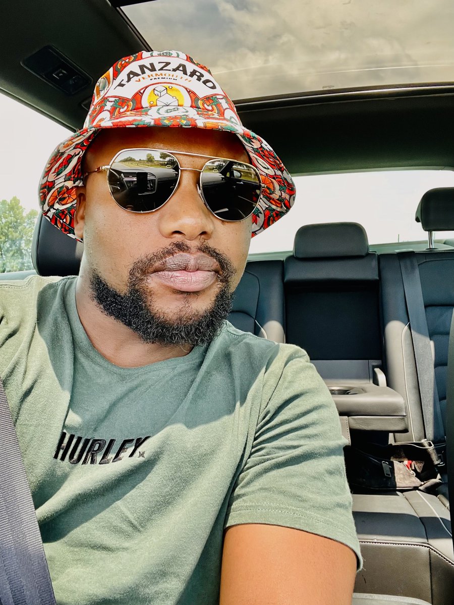 Chymamusique's tweet image. Thanks KIMBERLEY 
Roads lead to Botswana tonight at Ayoba Cafe !! #CarWash #Vryburg #Traveller #Musique