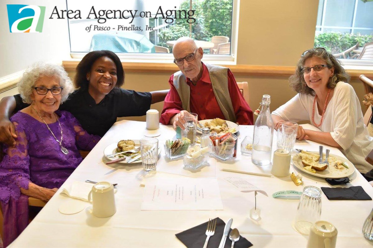 agingcarefl's tweet photo. Older adults 60+ can enjoy a free meal throughout Pasco and Pinellas.
Congregate dining ensures you can access healthy food and allows you to connect with others and socialize.   
Call the Helpline today to find a location near you, 1-800-963-5337   

#CongregateDining https://t.co/T1e0TvqJNi