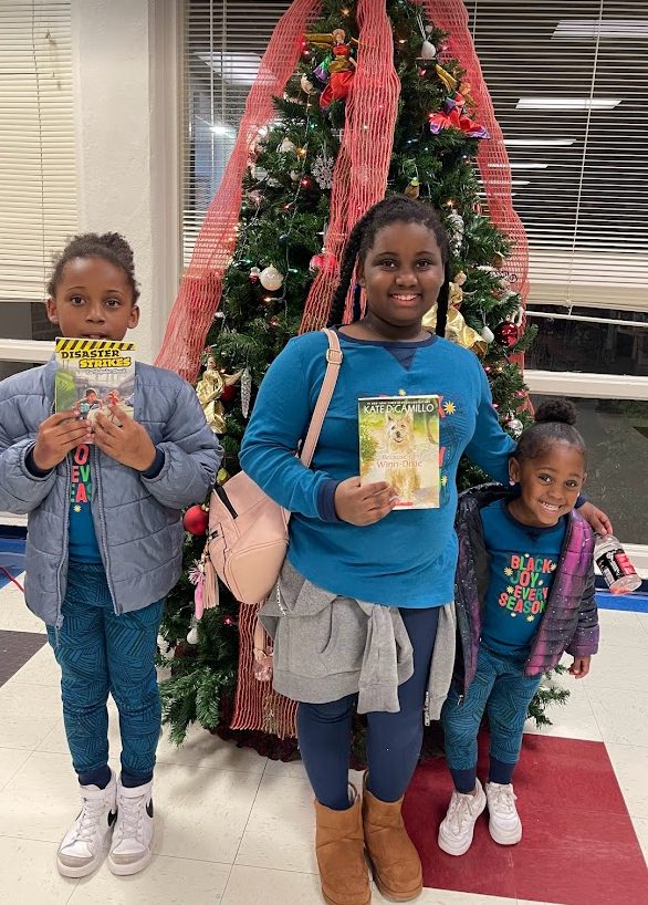 Central_ElemSc's tweet photo. Thank you to everyone who made our Great Night of Reading a successful event!  Thank you to our parents and students for coming out and celebrating the love of reading!  @DuncanvilleISD https://t.co/88lssQVI9J