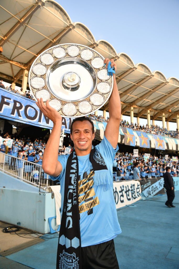 japaofcbr's tweet photo. 🗓️ Há exatos 4 anos, Leandro Damião era anunciado como novo reforço do Kawasaki Frontale. 

Oriundo do Internacional, o brasileiro chegava para reforçar o ataque dos Golfinhos e iniciar sua grande trajetória no futebol japonês. https://t.co/TWTkzsfqU3