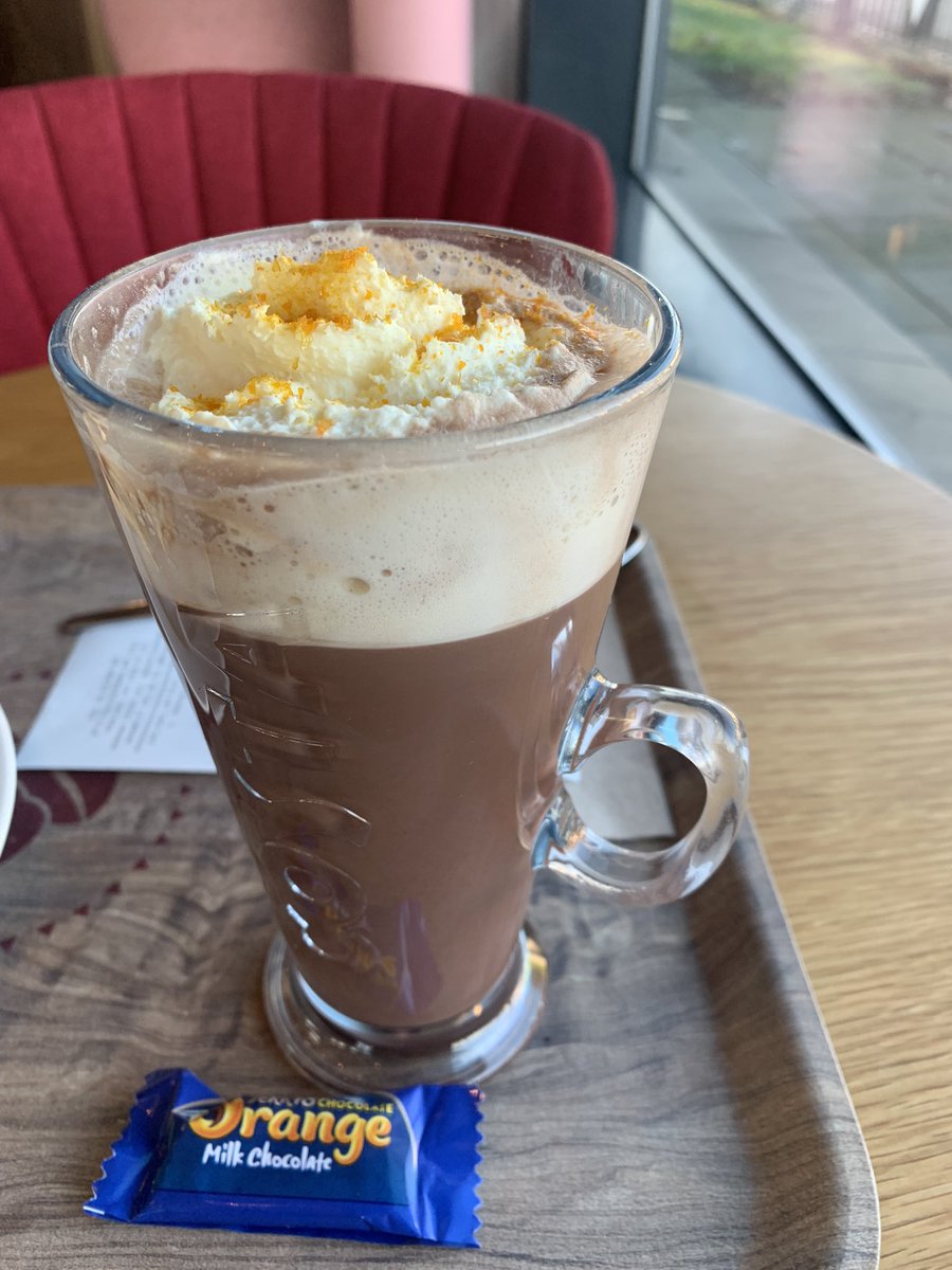 Charliedog952's tweet photo. @CostaCoffee that is the poorest customer experience today in Stockport Peel Centre . Thrown together in seconds jug pulled up from under the counter and poured straight out. I even had to return to the counter to request the festive sprinkles. Even the cream lacked Xmas spirit. https://t.co/lmoz7hdFkn
