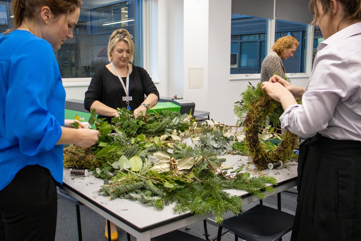 SSTMaidstone's tweet photo. Last week, our staff got in the Christmas Spirit with a wreath making workshop. Organised by the wonderful Miss Howard!
Thank you!
#wreathmaking #christmas2022 #wreaths #christmas #wreathmakingworkshop https://t.co/XuuAI1GDa9