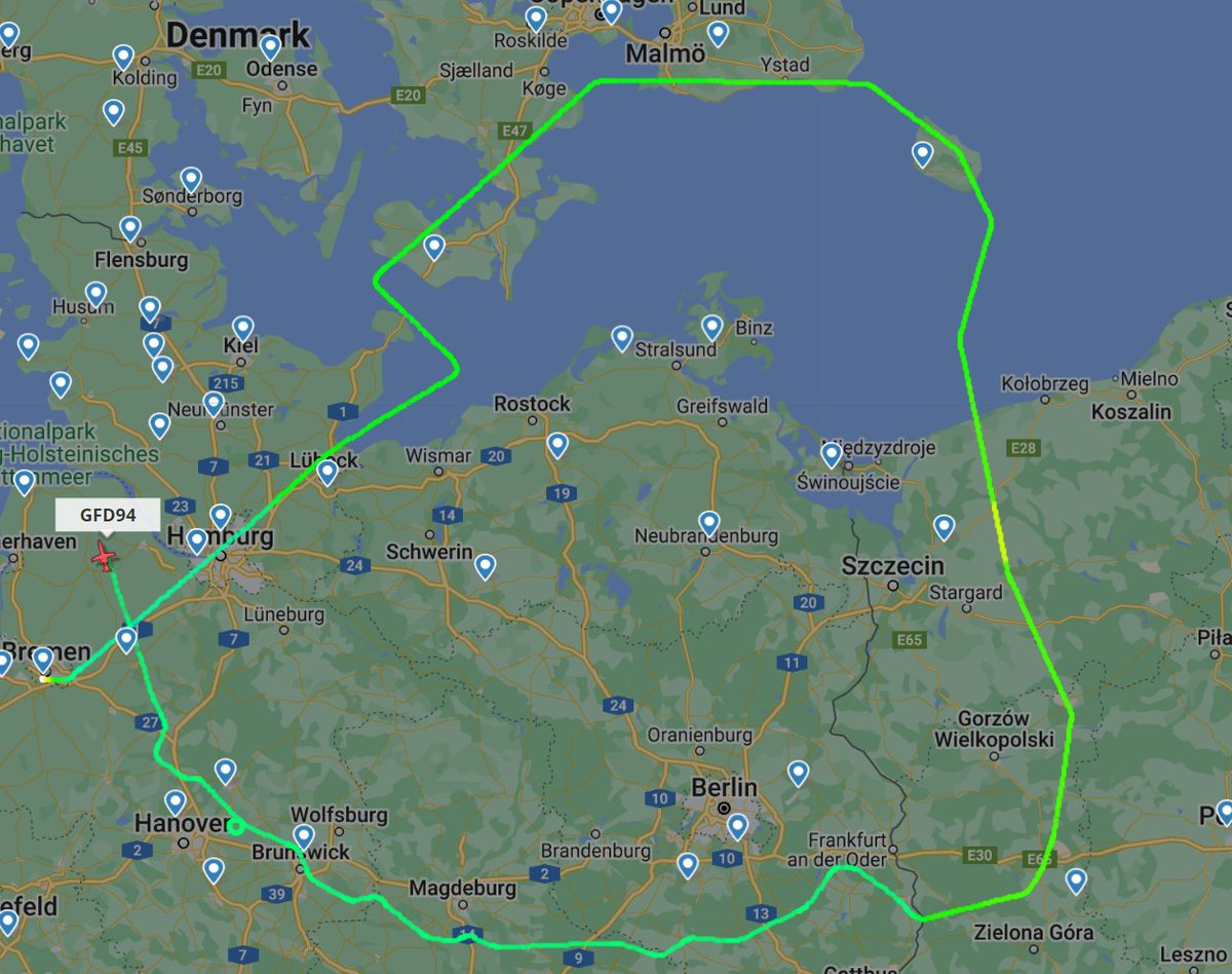 Ich bin ja echt gut im Bett. Elf Stunden Schlaf und ich könnt schon wieder. Post by MMD on Ich bin ja echt gut im Bett. Elf Stunden Schlaf und ich könnt schon wieder. Post by MMD on