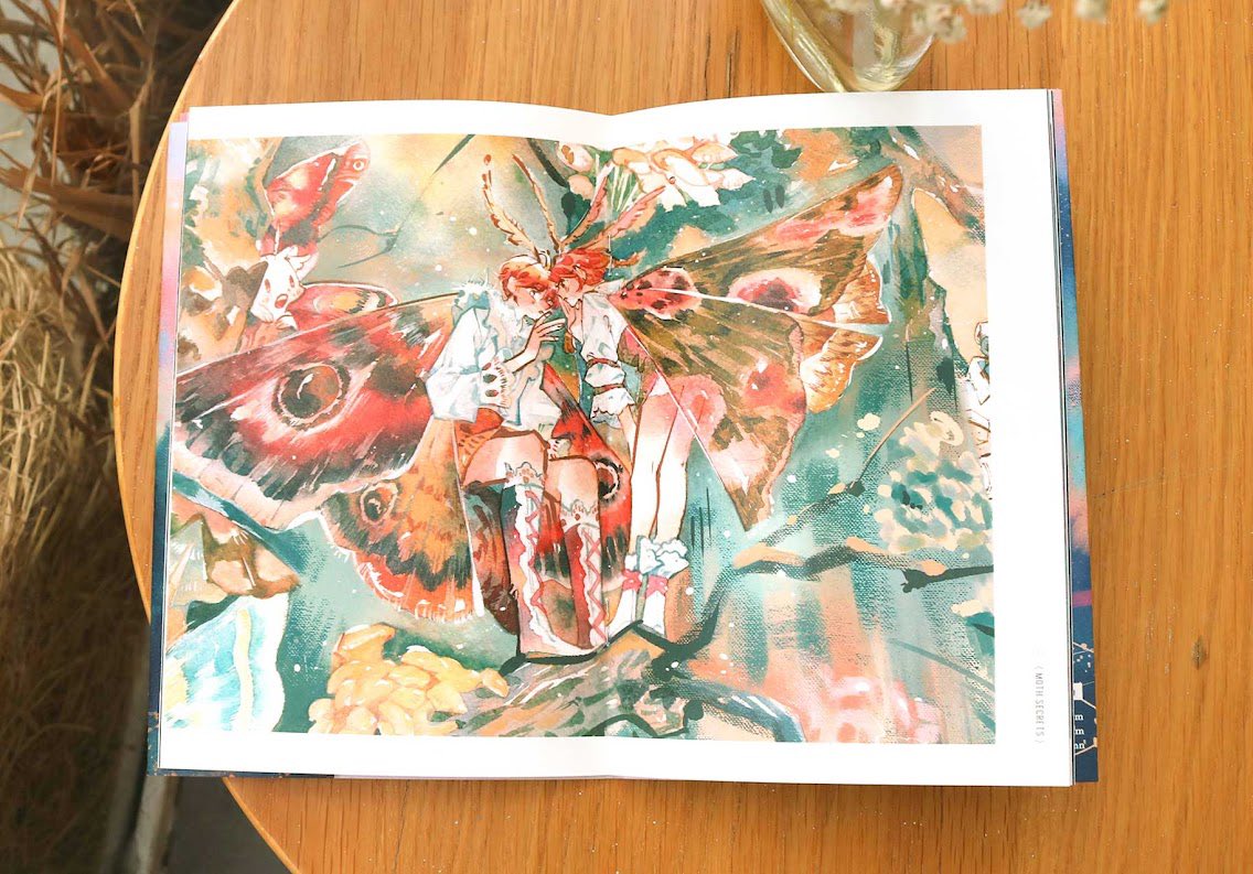 A few preview photos of the zine for those interested ๐ฅฐ๐ฅฐ As usual all orders above $70 are eligible for a mini original as bonus!