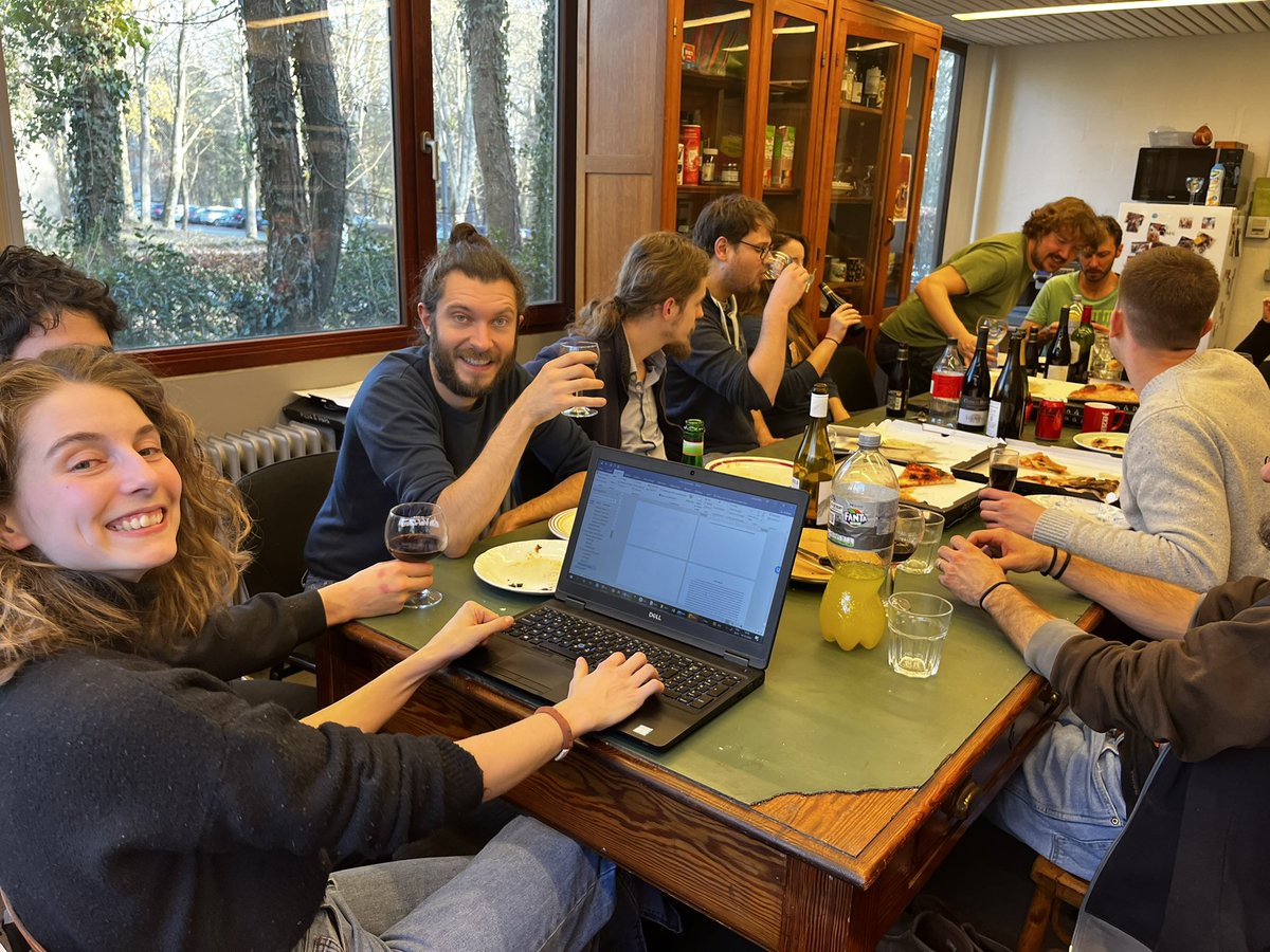 She really took the Belgian spirit… <a href="/Lea_De_Brito/">Léa De Brito</a> is literally finishing her PhD dissertation on Cretaceous Pine Cones during a lab party ! #eddylab #paleontology #paleobotany #scienceisfun #palaeobotany