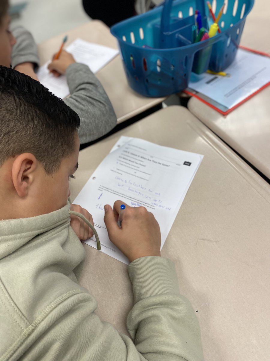 DecaturMiddle_Berlin tweet media