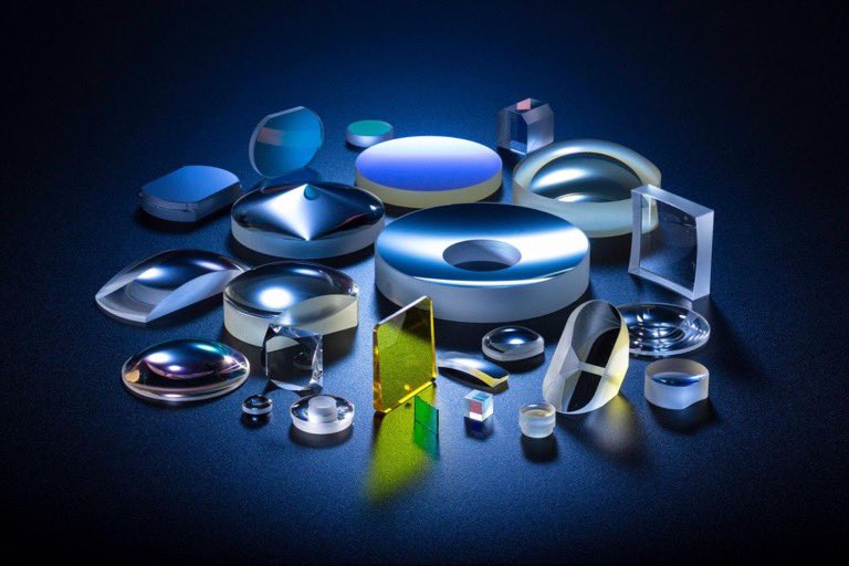 meetoptics's tweet photo. We could not be happier to have them onboard for another year, being one of our trusted custom suppliers. 
Check all LaCroix Precision Optics technical capabilities here 👉  https://t.co/poIJ15YDMq 

#lens #achromats #prisms #optics #photonics #research #engineering #meetoptics https://t.co/jXAbZWl8MA