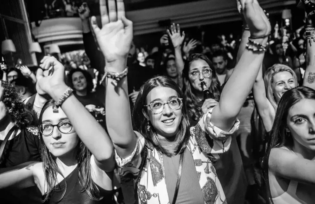 A sala capitol abarrotada...O noso mellor regalo! ❤️
#salacapitol #26nov #Presentacióndiscodisko

📷@ramonyoshimura (IG)