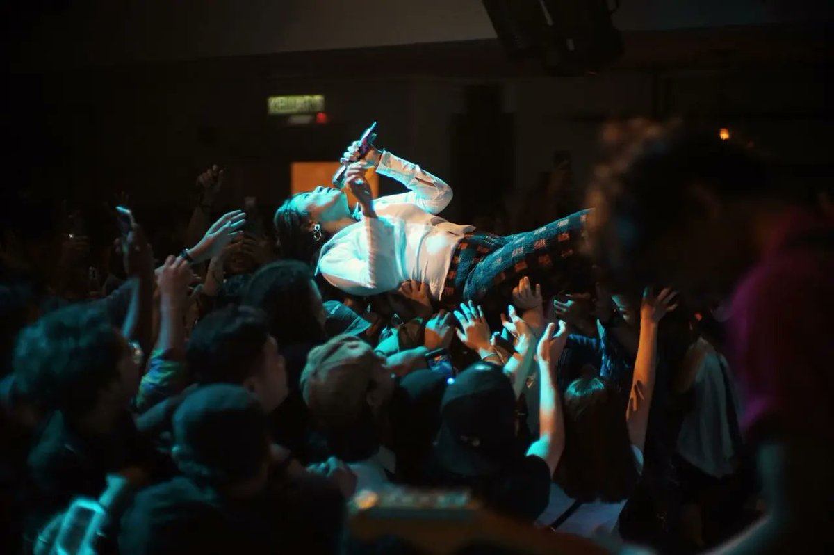 PushPlay tweet media