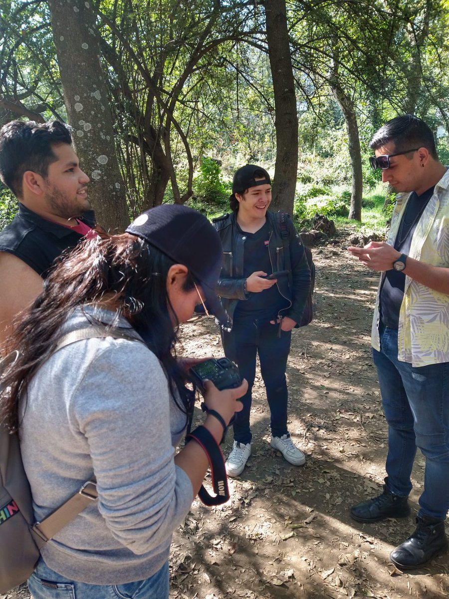 leviticsoficial's tweet photo. Sesión de fotos...

#rock #rocklife #rockstyle #rocklife #rocklifestyle #rocklook #rockporn #rockstar #rockstarlife #rockstarstyle #rockstarlifestyle #rockstarstylelife #rockstarlook https://t.co/ZkFw7DjCw6