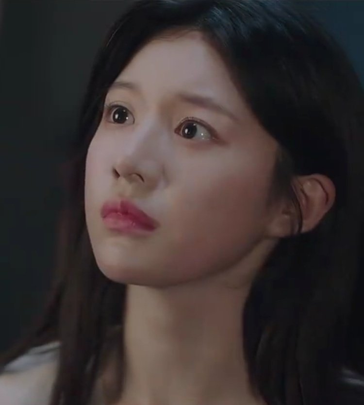 jungiespace's tweet photo. Yeong infront of Uk.    Yeong infront of others

#AlchemyOfSouls2 https://t.co/Hy8DeKdLj8