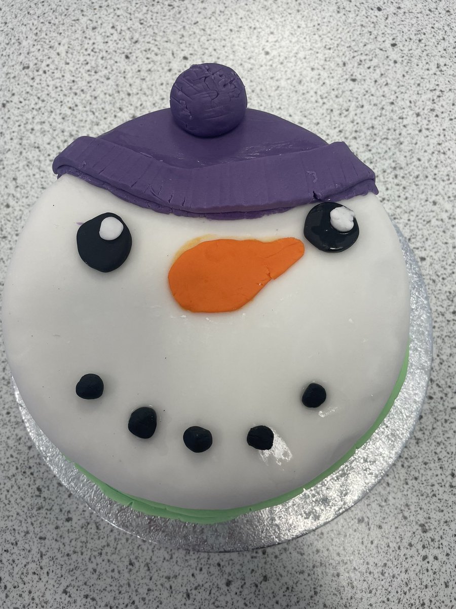 Amazing <a href="/DAHomeEc/">DA home economics</a> <a href="/CLYDEHOUSE3/">CLYDE HOUSE @ DA</a> <a href="/leven_da/">Leven House DA</a> <a href="/FruinHouse/">FruinHouse@DA</a> <a href="/luss_houseDA/">Luss House</a> S3 Christmas cakes <a href="/Dumbarton_Acad/">Dumbarton Academy</a>