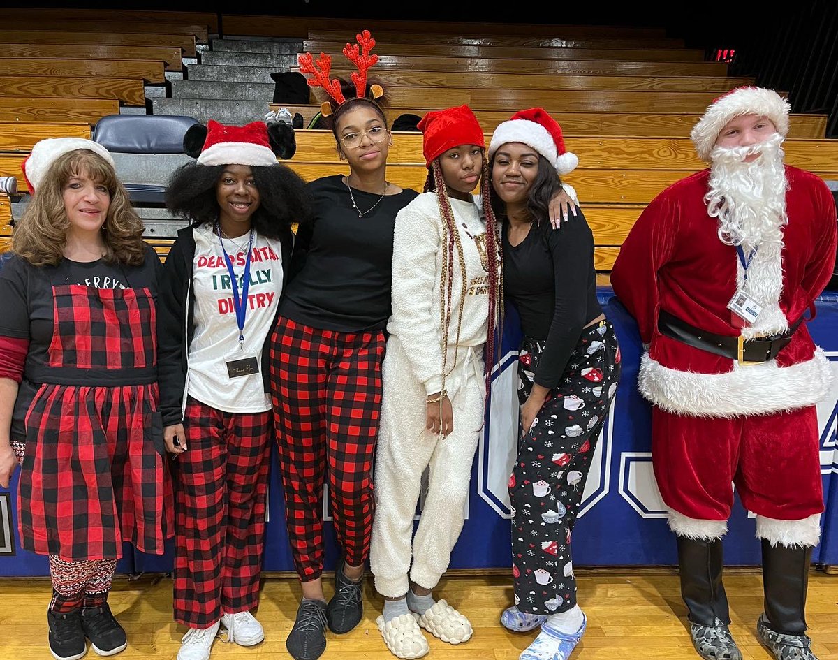 Trinity High School tweet media