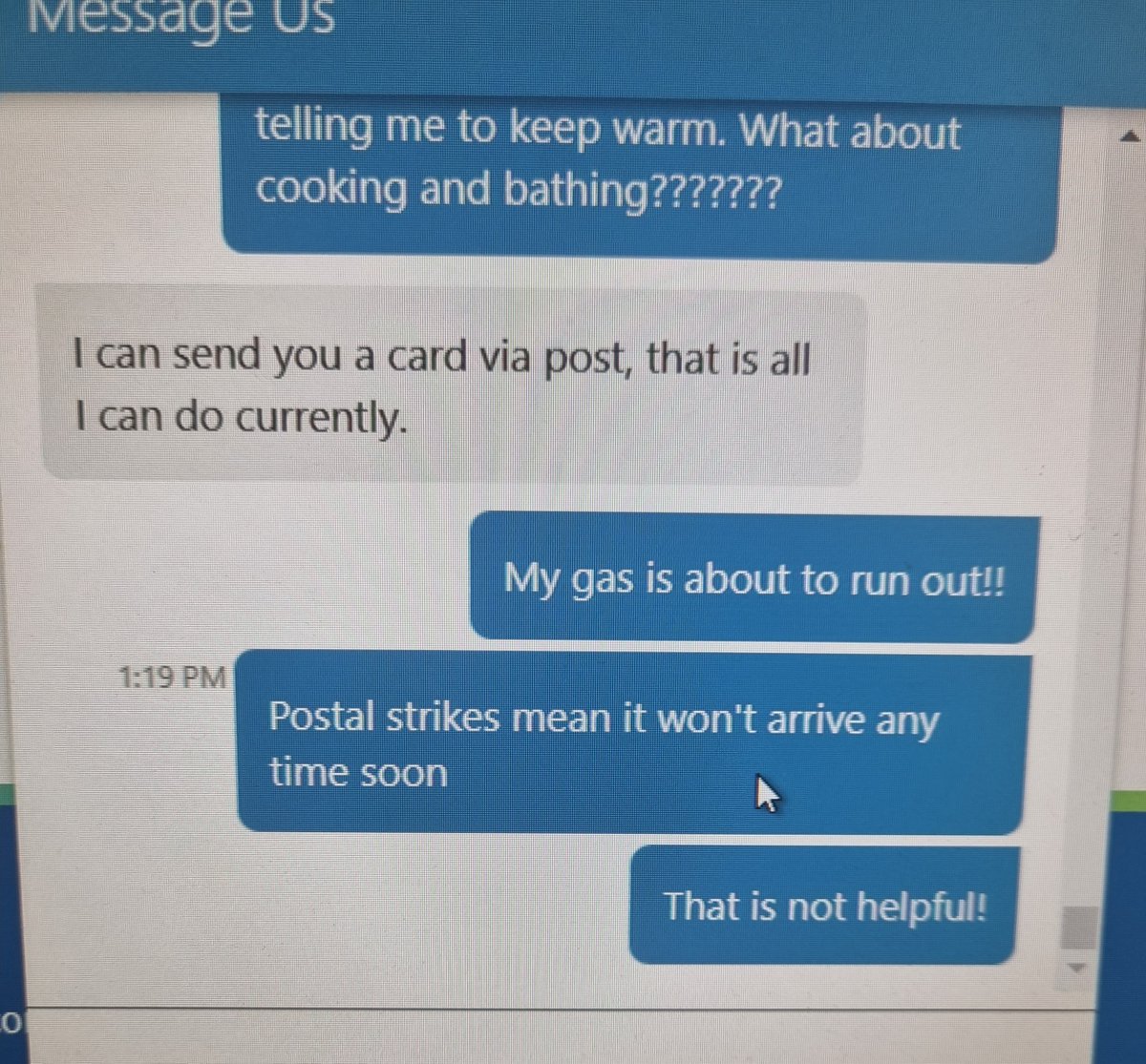 AnnaMc85's tweet photo. @SSE @OVOEnergy
⚠️ 48 hours, 5 phone calls and a web chat and still no further! Keep being fobbed off! Please see images! Apparently we should just "keep warm" and try again tomorrow!! https://t.co/rWiiVvHwx2