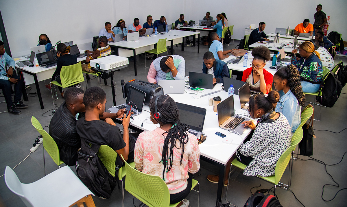 Such an honour to welcome yet another new partner: <a href="/KinshasaDigital/">Kadea Software</a>.🥳

KDA is a training center that identifies and trains developers and digital marketers with the aim of professional integration. 😃

Go check them out.

#SFFrockstars #WelcomeWednesday #DigitalEconomy