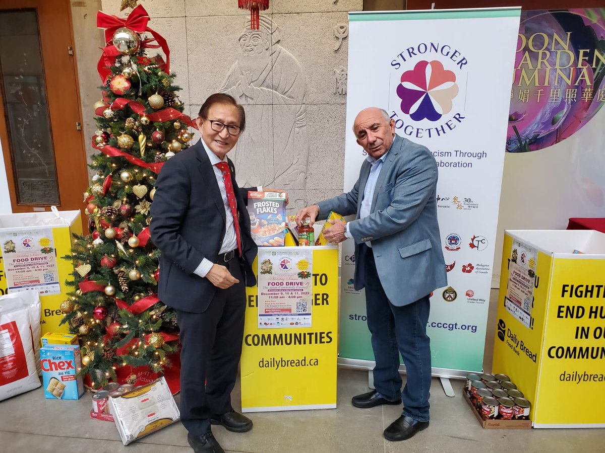 No one should go hungry during #Christmas. 

Congratulations to <a href="/CCCGT/">CCCGT</a> on hosting a successful Stronger Together Holiday #FoodDrive this past weekend. Our community is #StrongerTogether.

This holiday season, let’s continue to support our community and help others when we can.