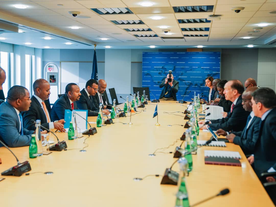 AbiyAhmedAli's tweet photo. The return of peace is a chance to accelerate the economic transformation agenda that enhance productivity and job creation. I had a substantive discussion with the President of the World Bank Group,  @DavidMalpassWBG on supporting our reforms. https://t.co/hlQLDOvEHK