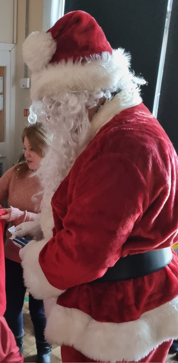 A fabulous day of Christmas parties at Howick with a very special visitor! Well done to all our children for such a fun filled day