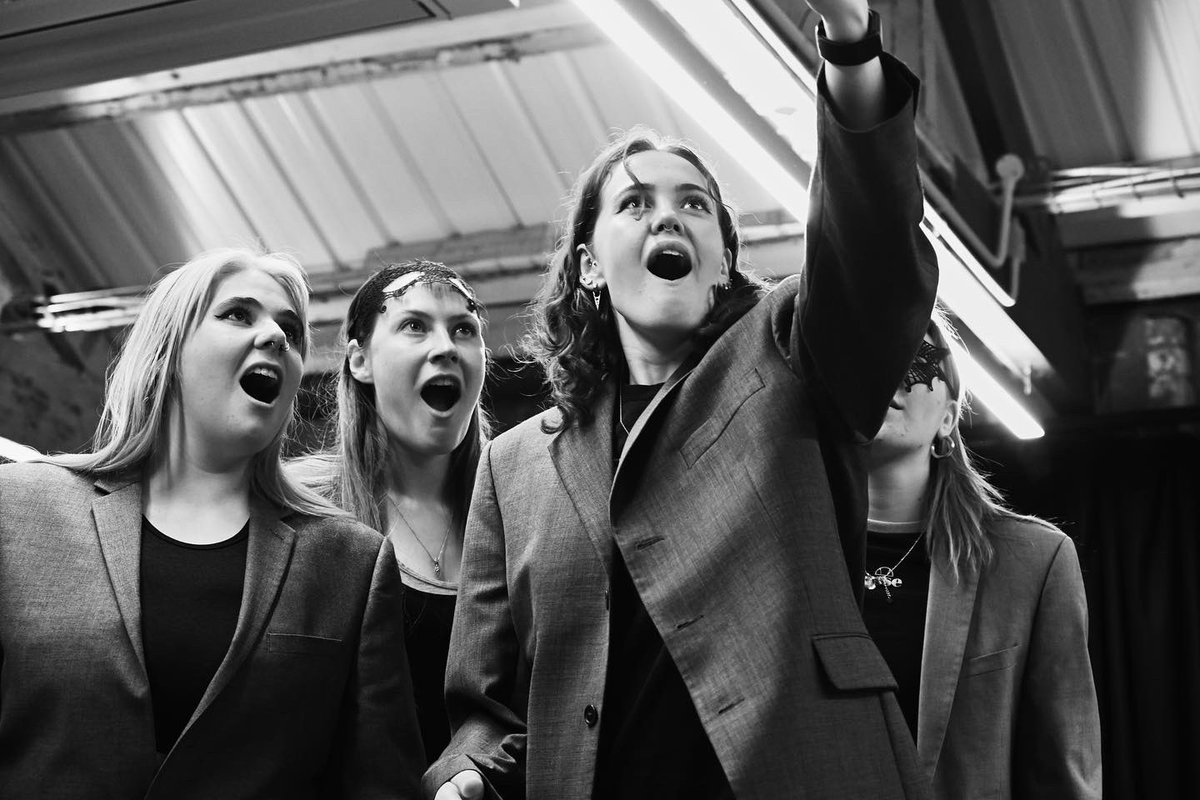 LBoyswillbeboys's tweet photo. Hereβs some rehearsal shots from our last week of rehearsals!!
By Emily Goldie
#rehearsalshots #lcbwbb #bwbb #productionweek https://t.co/4agEqdFsjn
