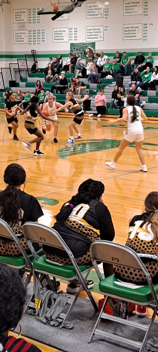 EmilyCathey's tweet photo. 7th graders with the big win 11-5 against Blair Oaks tonight. Bell had 6 points and Pittman had 5 tonight.  @FPSActivities #fmsteach https://t.co/3D0pJxqiIN