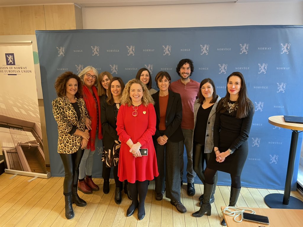 CrisMarMar's tweet photo. We are glad to share #INSTrUCTProject - An open Educational Resource on Brief tobacco cessation! A gap to be covered in the university curricula. Funded by @EUErasmusPlus - 3 years of hard work https://t.co/9gsMgQTfvz
