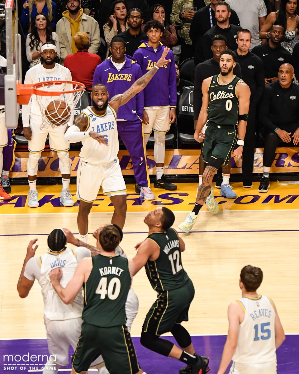 celtics's tweet photo. what unstoppable looks like 🎯 https://t.co/GJ7c8ZpXJs