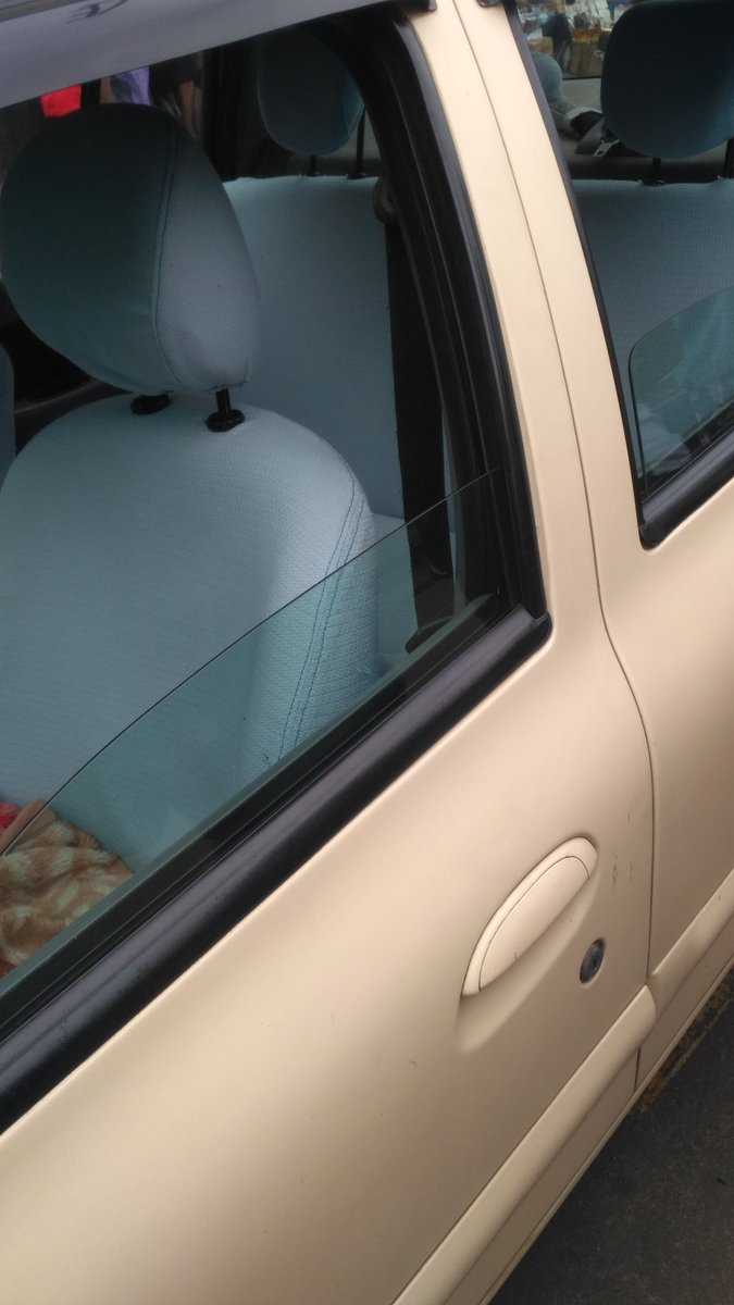 mandimbymaharo's tweet photo. Clean and neat. #Taxi #traftnr
@FinderTaxi https://t.co/jVeTkFuKy3