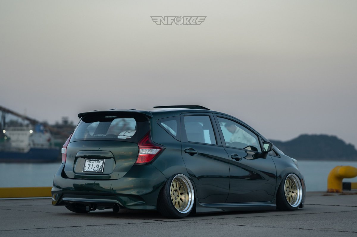 jun様 KOOKY ZOOよりJuvenile シリーズのプリントフランネルシャツと