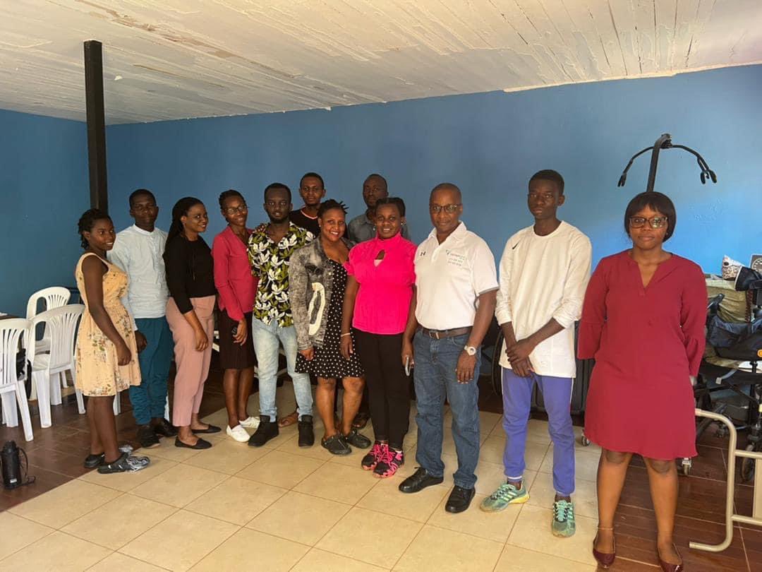 Vantagecareug's tweet photo. They called themselves Mighty 7 recently started at Nakasero Hosp for their practical work.They loved the 4weeks of class “Art of care giving” theory,no doubt they will enjoy hands on care for the next 4weeks. Thank you team Mighty 7.

Contact us via;
0774218718
0759861818 https://t.co/9K4oxm8sBL