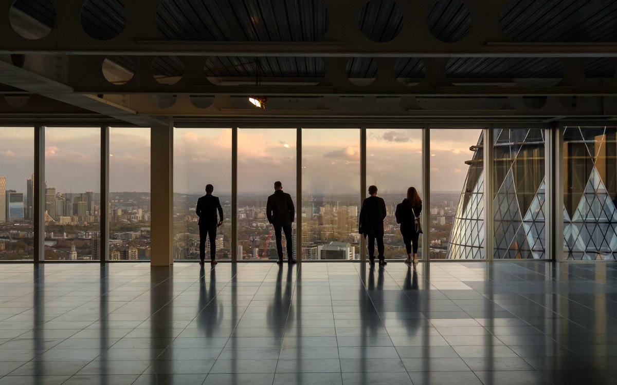 Join our Graphic Designer Derek Hayn as he takes a photographic tour of #100Bishopsgate, in the first of our series checking in on our buildings and spaces from those in progress, through to completion, and in use. bit.ly/3iYKsPg