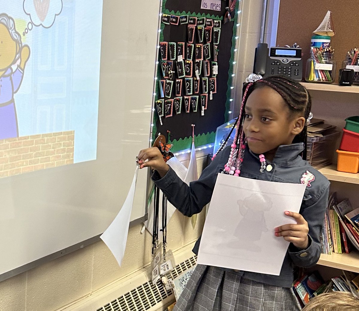 1st graders learning about the Colombian holiday “La Noche de las Velitas” as they act the <a href="/SpanishTogether/">Carolina</a> story. Gracias! <a href="/OakPark97/">Oak Park District 97</a>