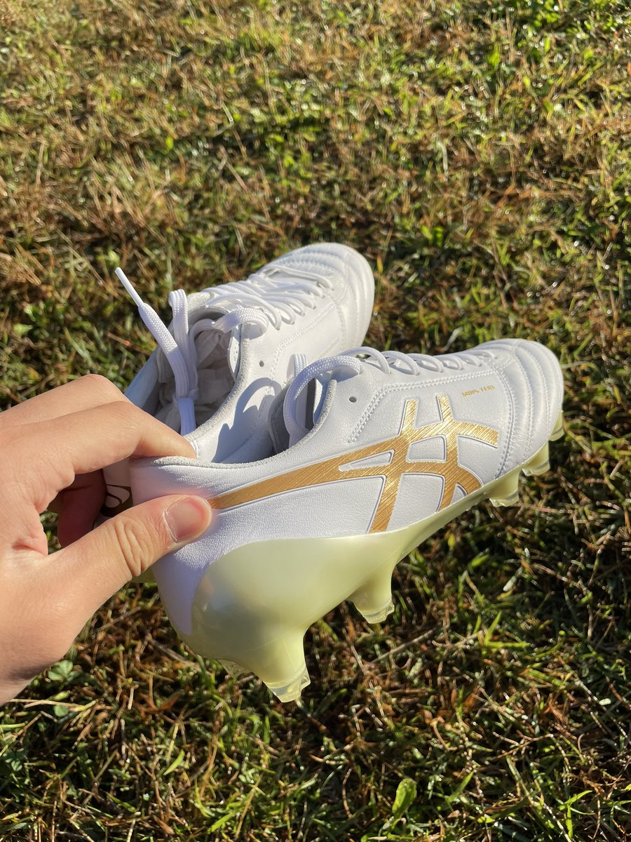 l0bnnb's tweet photo. #MyASICS https://t.co/tpazwUzWx6