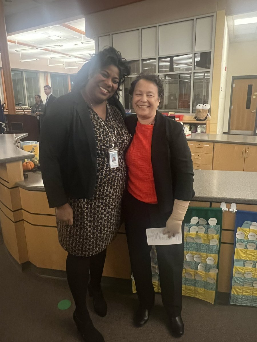 Catherine Porter-Lucas tweet media