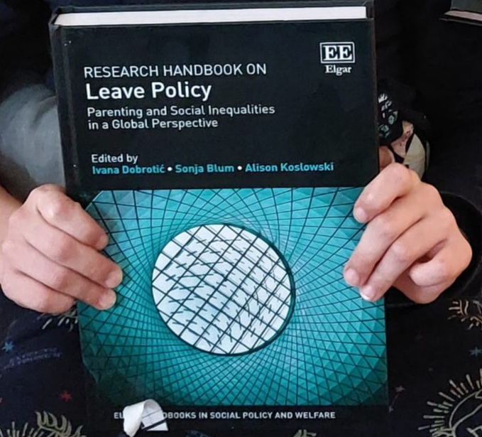 HOT OFF THE PRESS!🥳Even the little ones in our house were very excited about this delivery! It was a great pleasure to edit this with <a href="/_sonjablum/">Sonja Blum</a> &amp; Alison Koslowski <a href="/TCRU_UCL/">TCRU at UCL IOE</a> and with great support coming from @Elgar_SocPol <a href="/LeaveNetwork/">LP&R - @leavenetwork.bsky.social</a>