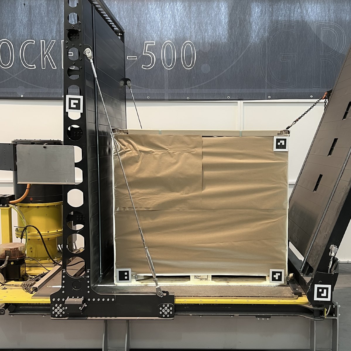 AcmiSpa's tweet photo. 👌Successful test day with ACMI's Rocket E500 paper wrapper for one of our customers. Testing of wrapping cycles and pallet stability during acceleration.
👉Link for more details: https://t.co/MTuAZ1DvKY
#plasticfree #Sustainability #Packaging https://t.co/6ROabEZZqh
