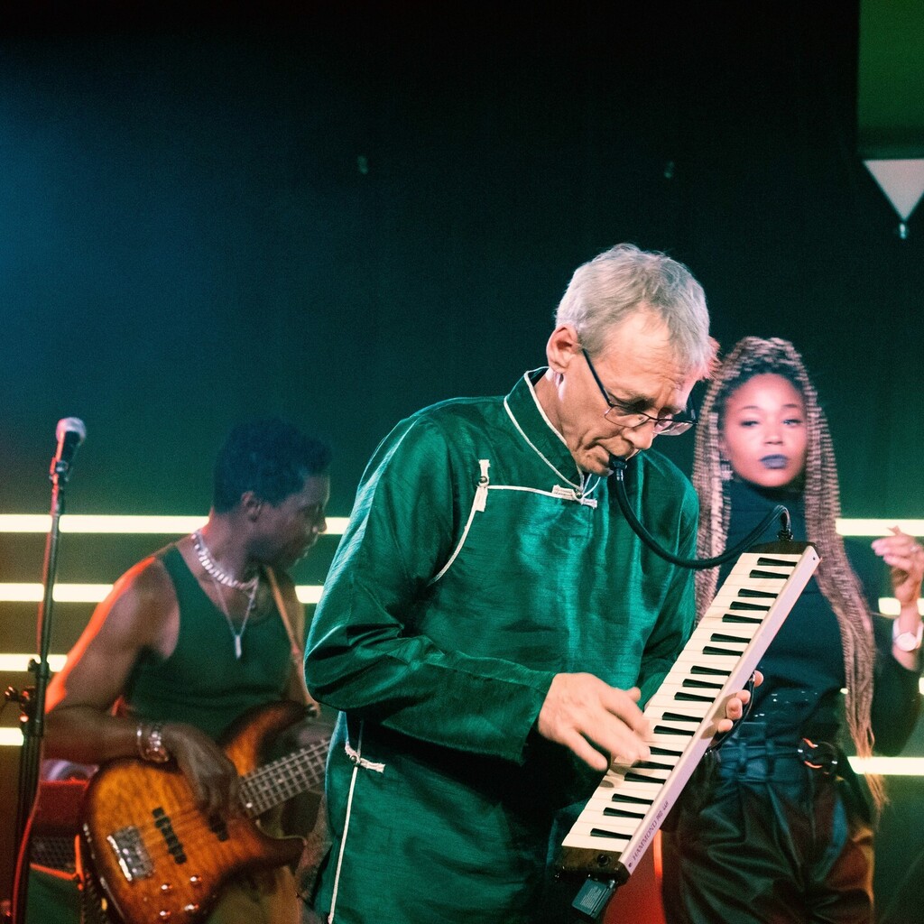 @moleyoleyoley tweet media