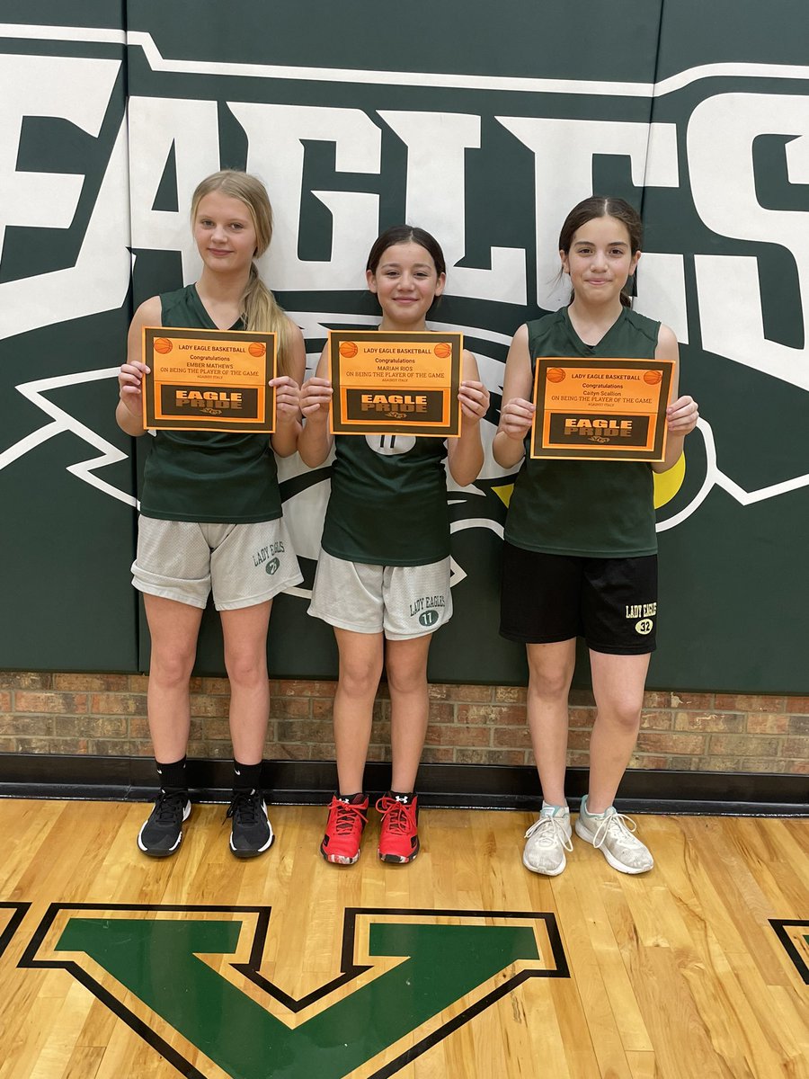VMLE22's tweet photo. Congrats to out middle school player of the games against Italy! https://t.co/EKcctxvPnK