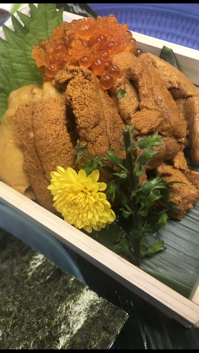 MonnakaU's tweet photo. #門前仲町海の幸　#居酒屋　#ウニ　#イクラ　#生カキ　#生牡蠣　#限定　
#令和の怪物　#大船渡湾
#佐々木朗希　#日本酒　#海鮮 https://t.co/XVHuvrSCBg