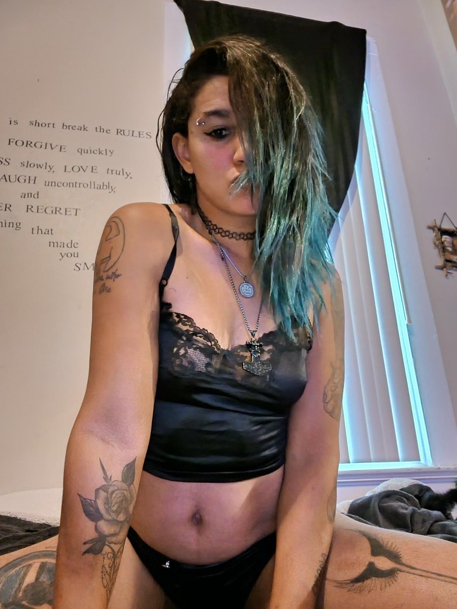 xbrowneyequeenx's tweet photo. @onlyfangains https://t.co/8lPEx18ASZ