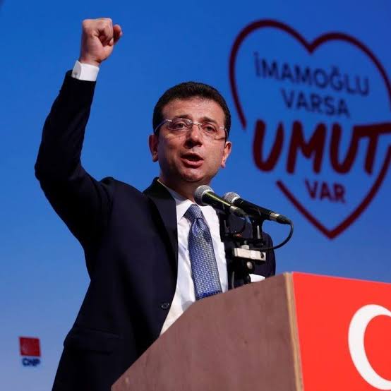 Bugün alınan karar adaletten ve hukuktan bağımsızdır. Hiçbir siyasi çıkarın, halkımızın iradesinden üstün olmasını kabul etmiyoruz. #Ekremİmamoğlu