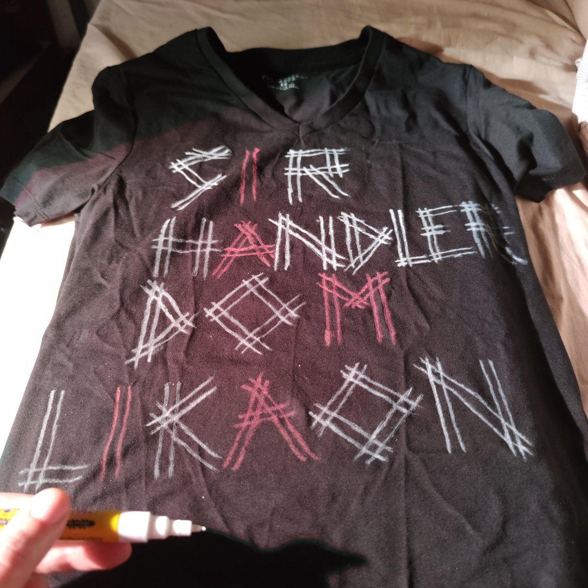 LykaonMadrid's tweet photo. Camiseta nueva para una nueva etapa 

#handler #handlerpuppy #puppyplay #puppygay #dogtraining #kink #kinkshirt #animalplay https://t.co/4zDvzJM1R2