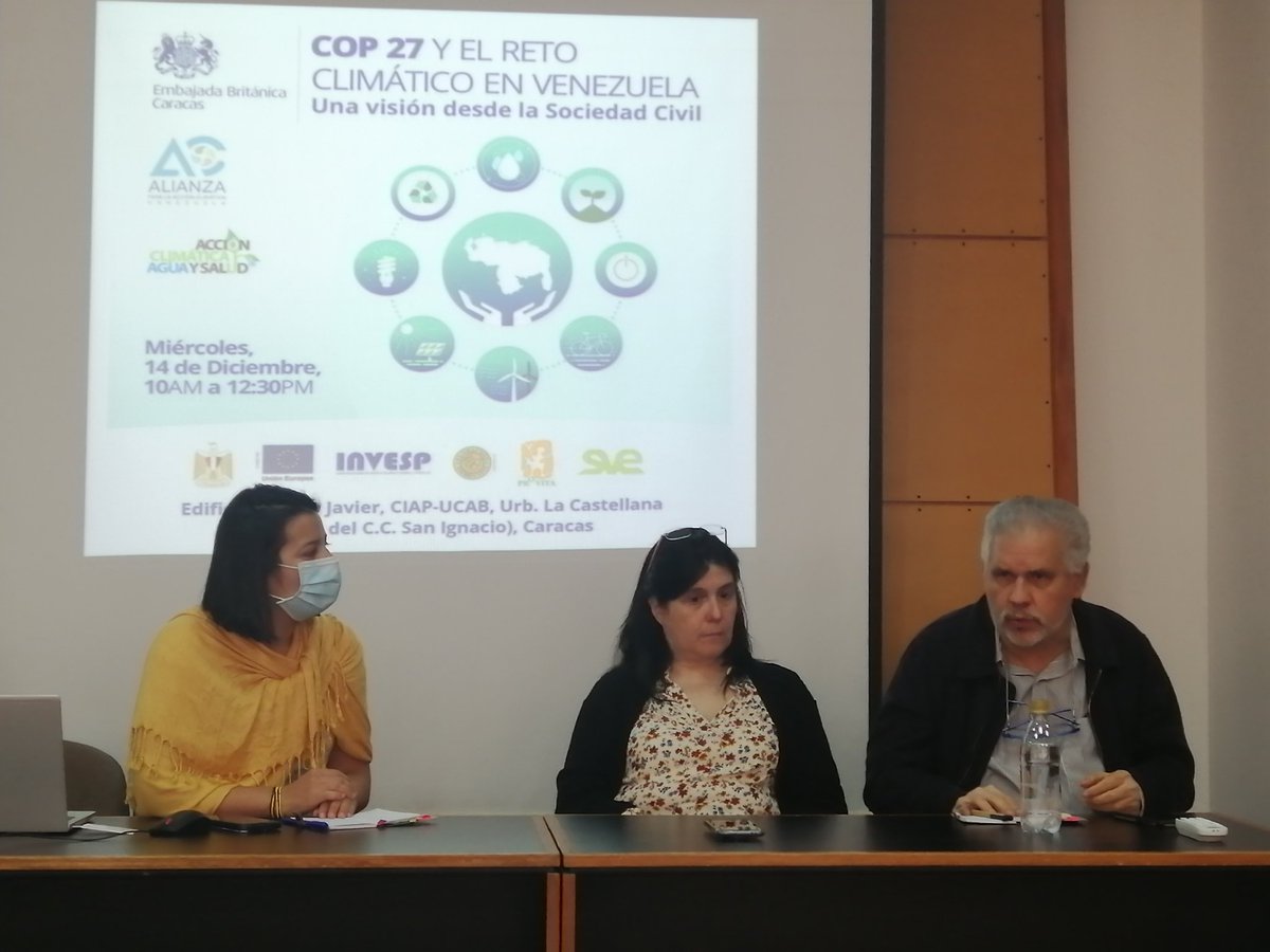 Panel sobre bosques y biodiversidad :

En #Venezuela, en los últimos años se ha incrementado aceleradamente la cacería de fauna silvestre, como resultado de la emergencia humanitaria compleja.

<a href="/aalvarezi/">Alejandro Alvarez I</a> <a href="/clima21_VE/">Clima21_ADH</a>